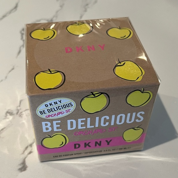 DKNY BE DELICIOUS ORCHARD ST women fragrance size 3.4 oz